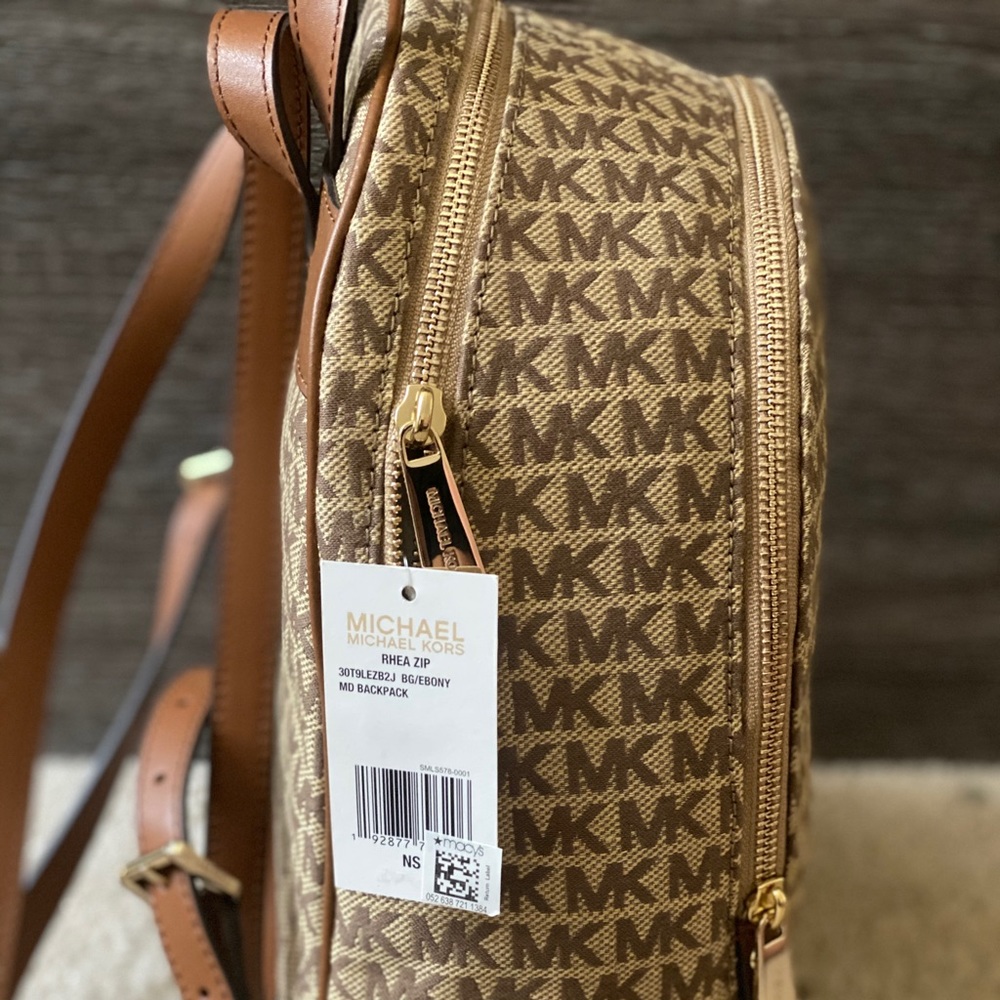 Michael Kors Rhea ZIP Backpack NEW Authentic - Picture 7 of 7